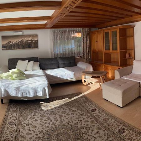 Haus Waldrand Daire Oberndorf in Tirol Dış mekan fotoğraf